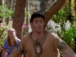 extant_XenaWarriorPrincess_1x05_ThePathNotTaken_00110