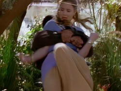 extant_XenaWarriorPrincess_1x05_ThePathNotTaken_00115