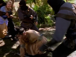 extant_XenaWarriorPrincess_1x05_ThePathNotTaken_00121