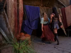 extant_XenaWarriorPrincess_1x05_ThePathNotTaken_00216