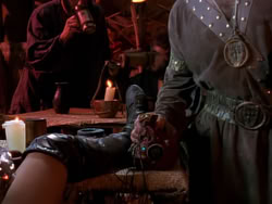 extant_XenaWarriorPrincess_1x05_ThePathNotTaken_00294