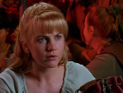 extant_XenaWarriorPrincess_1x05_ThePathNotTaken_00359
