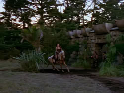 extant_XenaWarriorPrincess_1x05_ThePathNotTaken_00733