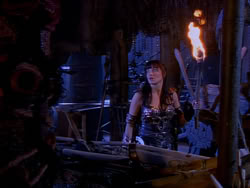 extant_XenaWarriorPrincess_1x05_ThePathNotTaken_02174
