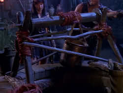extant_XenaWarriorPrincess_1x05_ThePathNotTaken_02385