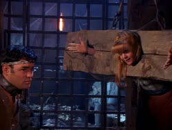 extant_XenaWarriorPrincess_1x05_ThePathNotTaken_02603