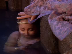extant_XenaWarriorPrincess_1x05_ThePathNotTaken_02785