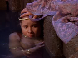 extant_XenaWarriorPrincess_1x05_ThePathNotTaken_02798