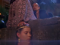 extant_XenaWarriorPrincess_1x05_ThePathNotTaken_02819