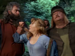 extant_XenaWarriorPrincess_1x06_TheReckoning_00974