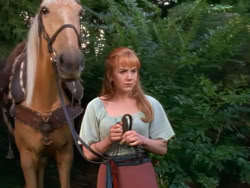 extant_XenaWarriorPrincess_1x07-TheTitans_00026