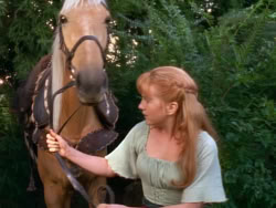 extant_XenaWarriorPrincess_1x07-TheTitans_00035