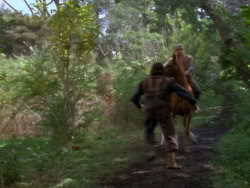 extant_XenaWarriorPrincess_1x07-TheTitans_00158