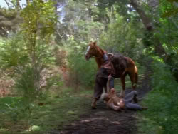extant_XenaWarriorPrincess_1x07-TheTitans_00169