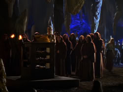 extant_XenaWarriorPrincess_1x07-TheTitans_00260