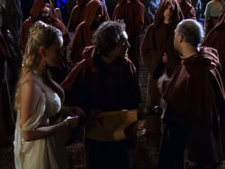 extant_XenaWarriorPrincess_1x07-TheTitans_00299