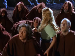 extant_XenaWarriorPrincess_1x07-TheTitans_00384
