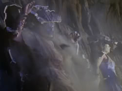 extant_XenaWarriorPrincess_1x07-TheTitans_00400