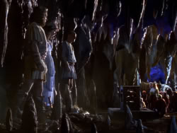 extant_XenaWarriorPrincess_1x07-TheTitans_00424