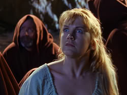 extant_XenaWarriorPrincess_1x07-TheTitans_00441
