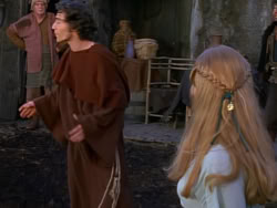 extant_XenaWarriorPrincess_1x07-TheTitans_00871
