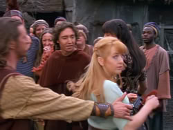 extant_XenaWarriorPrincess_1x07-TheTitans_00957