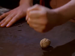 extant_XenaWarriorPrincess_1x07-TheTitans_01068