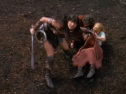 extant_XenaWarriorPrincess_1x07-TheTitans_01404