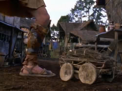 extant_XenaWarriorPrincess_1x07-TheTitans_01470
