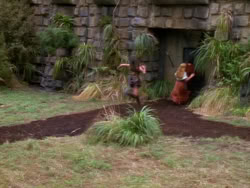 extant_XenaWarriorPrincess_1x07-TheTitans_01523