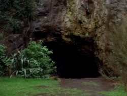 extant_XenaWarriorPrincess_1x07-TheTitans_01549