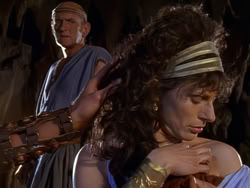 extant_XenaWarriorPrincess_1x07-TheTitans_01571