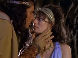 extant_XenaWarriorPrincess_1x07-TheTitans_01595