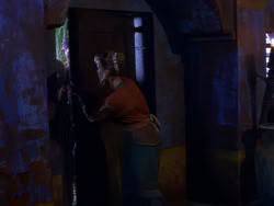 extant_XenaWarriorPrincess_1x07-TheTitans_01669