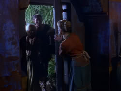 extant_XenaWarriorPrincess_1x07-TheTitans_01670