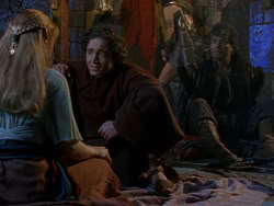 extant_XenaWarriorPrincess_1x07-TheTitans_01742