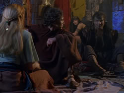 extant_XenaWarriorPrincess_1x07-TheTitans_01775