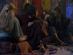 extant_XenaWarriorPrincess_1x07-TheTitans_01778
