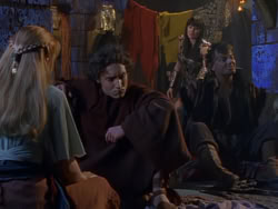extant_XenaWarriorPrincess_1x07-TheTitans_01793