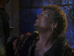 extant_XenaWarriorPrincess_1x07-TheTitans_01821