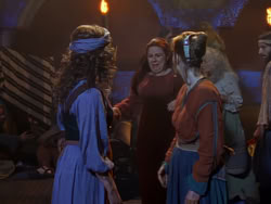 extant_XenaWarriorPrincess_1x07-TheTitans_01828