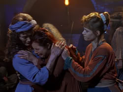 extant_XenaWarriorPrincess_1x07-TheTitans_01830