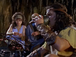 extant_XenaWarriorPrincess_1x07-TheTitans_01892