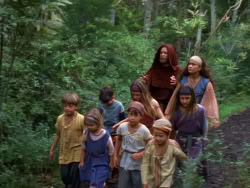 extant_XenaWarriorPrincess_1x07-TheTitans_01939