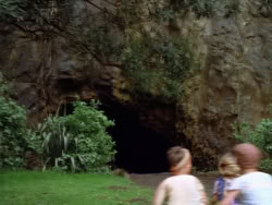 extant_XenaWarriorPrincess_1x07-TheTitans_01953