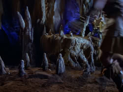 extant_XenaWarriorPrincess_1x07-TheTitans_01967