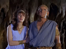 extant_XenaWarriorPrincess_1x07-TheTitans_01993