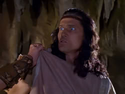 extant_XenaWarriorPrincess_1x07-TheTitans_02013