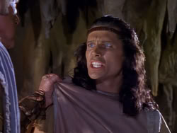 extant_XenaWarriorPrincess_1x07-TheTitans_02017