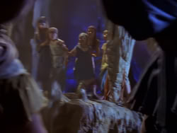 extant_XenaWarriorPrincess_1x07-TheTitans_02086